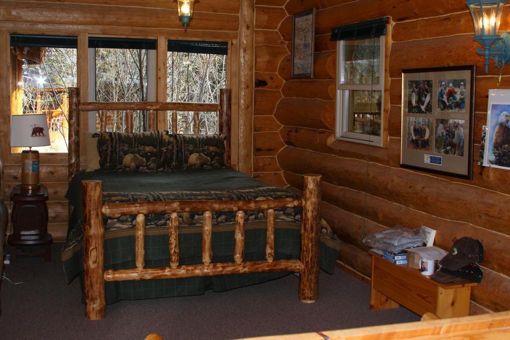 Anchor Point Wise Old Hunter Lodge חדר תמונה